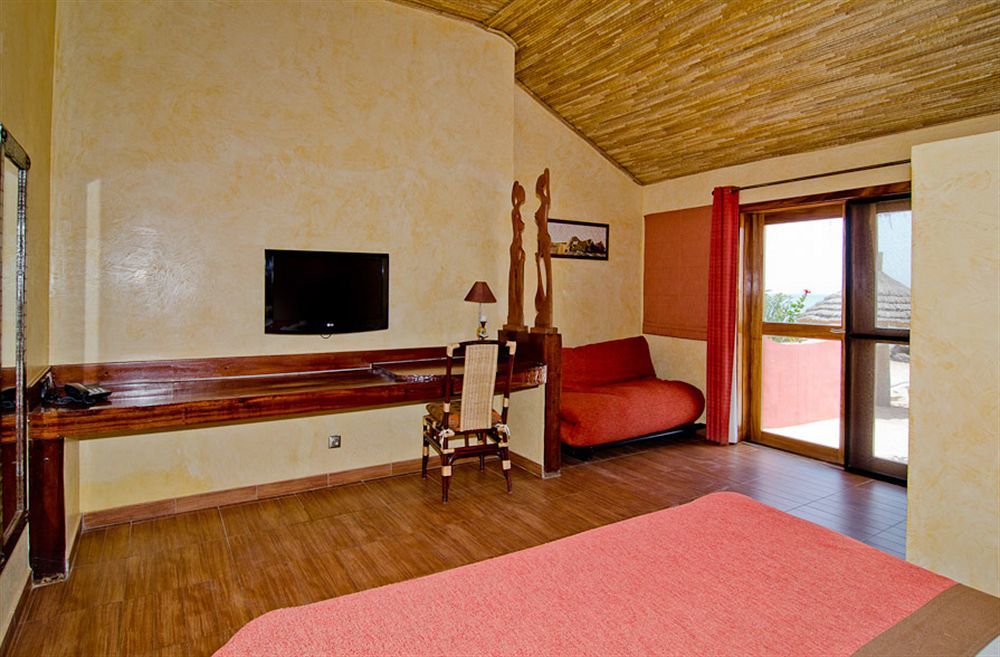 Royal Horizon Baobab Hotel Somone Exterior photo